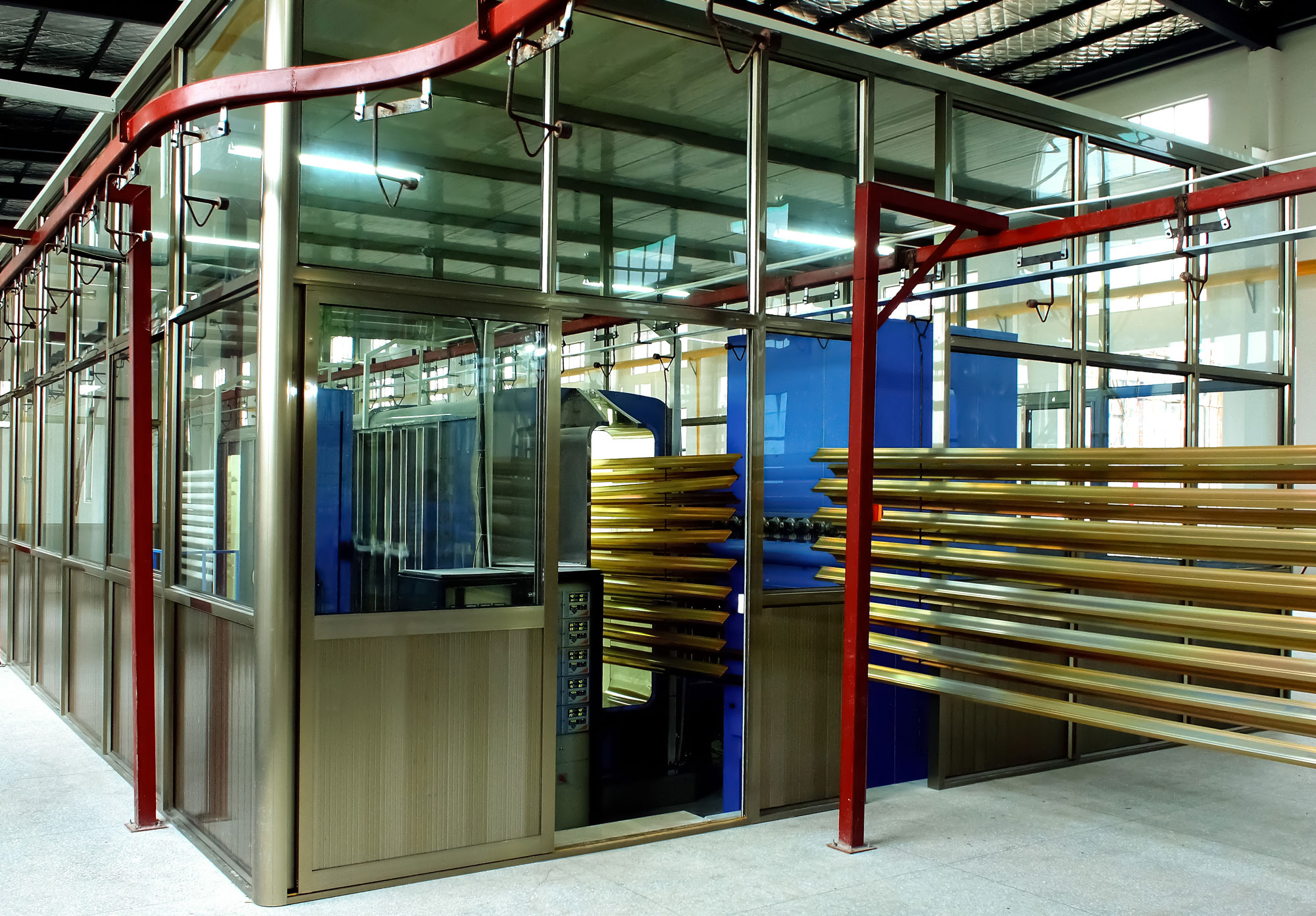 全自動(dòng)鋁型材噴涂流水線